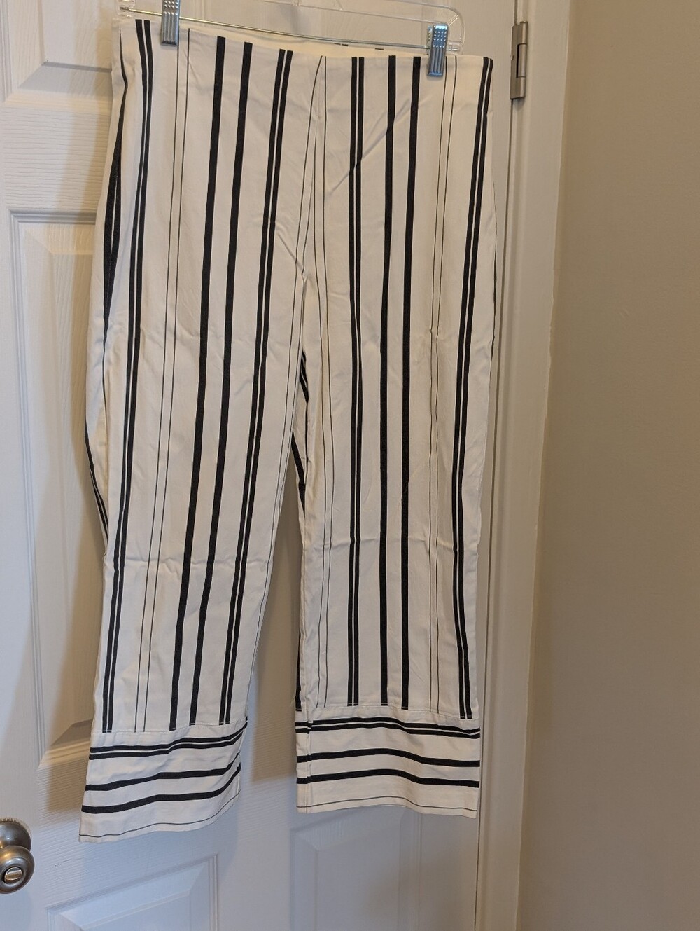 Attyre New York Black White Nautical Stripe Cropped Wide Leg Pants Sz 12 Resort